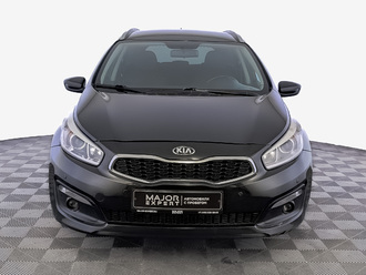 фото Kia Cee`d II 2017