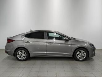 фото Hyundai Elantra VI 2020