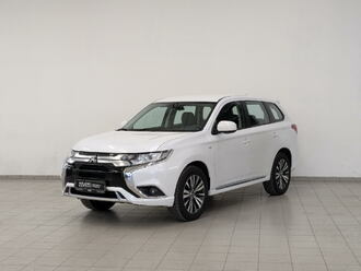 фото Mitsubishi Outlander III 2022