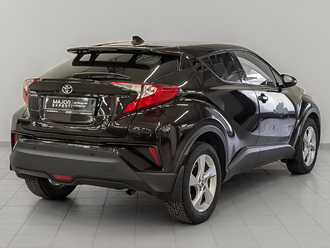 фото Toyota C-HR 2019