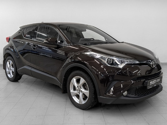 фото Toyota C-HR 2019