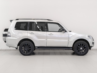 фото Mitsubishi Pajero IV 2019