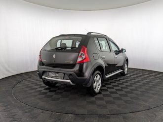 фото Renault Sandero 2014