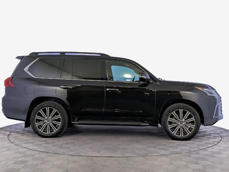 фото Lexus LX III 2020