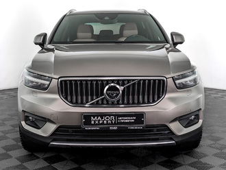 фото Volvo XC40 I 2021