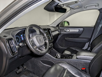 фото Volvo XC40 2020 с пробегом