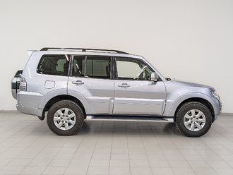 фото Mitsubishi Pajero IV 2014