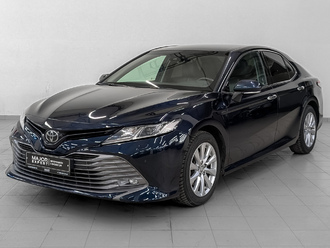 фото Toyota Camry VIII 2018