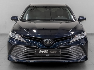 фото Toyota Camry VIII 2018