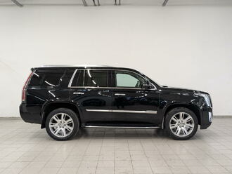 фото Cadillac Escalade IV (GMT K2XL) 2017