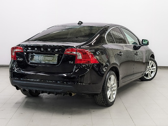 фото Volvo S60 II 2012