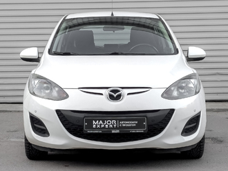 фото Mazda 2 (DE) 2014