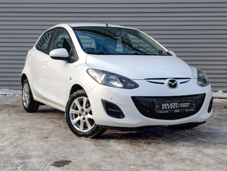 фото Mazda 2 (DE) 2014