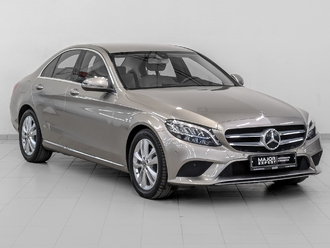 фото Mercedes-Benz C (W/S205) 2019