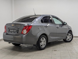 фото Chevrolet Aveo (T300) 2013