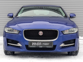 фото Jaguar XE 2018