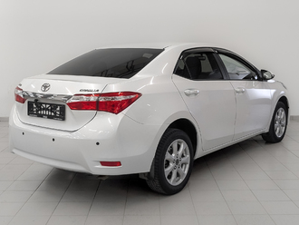 фото Toyota Corolla XI 2014