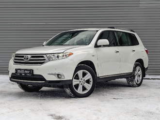 Toyota Highlander с пробегом в автосалоне Форис Авто