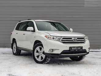 Toyota Highlander с пробегом в автосалоне Форис Авто