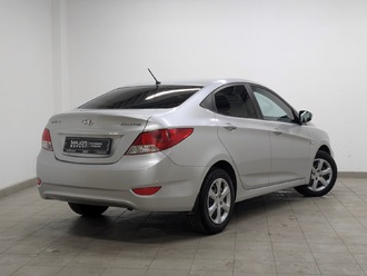 фото Hyundai Solaris I 2013