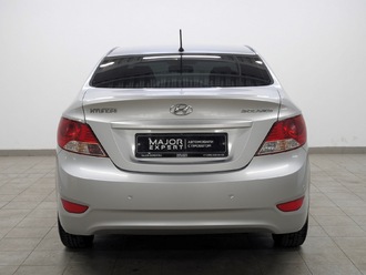 фото Hyundai Solaris I 2013