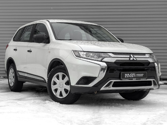 фото Mitsubishi Outlander III 2019