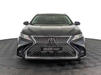 фото Toyota Camry VIII 2019