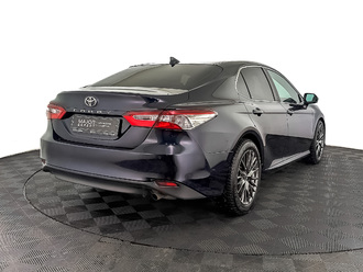 фото Toyota Camry VIII 2019