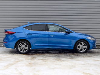 фото Hyundai Elantra VI 2017