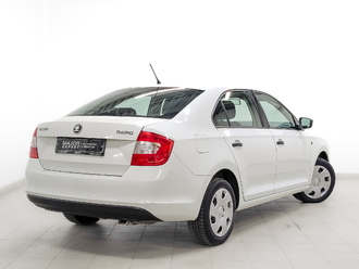 фото Skoda Rapid 2014