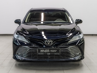 фото Toyota Camry VIII 2021