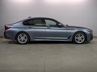 фото BMW 5 (G30/F90) 2019