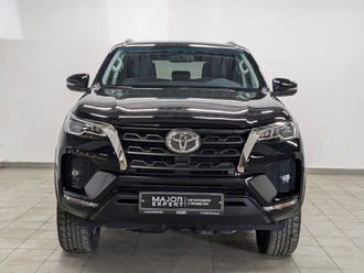 фото Toyota Fortuner II 2021