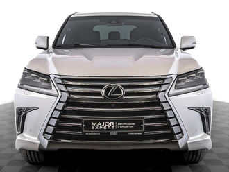 фото Lexus LX III 2021