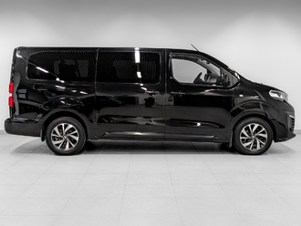 фото Peugeot Traveller 2018