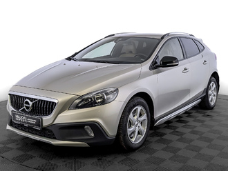 фото Volvo V40 II 2018