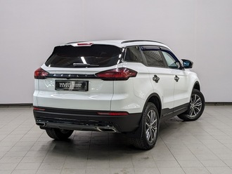 фото Geely Atlas Pro 2022