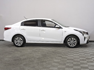 фото Kia Rio 2021