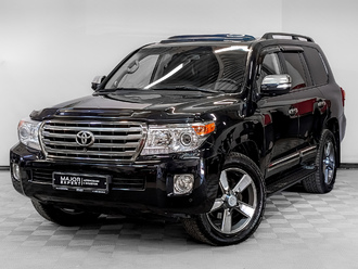 фото Toyota Land Cruiser 200 2014