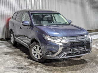 фото Mitsubishi Outlander III 2020