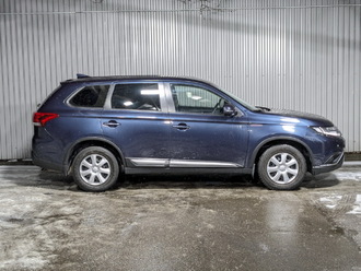 фото Mitsubishi Outlander III 2020