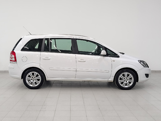 фото Opel Zafira Family B 2013