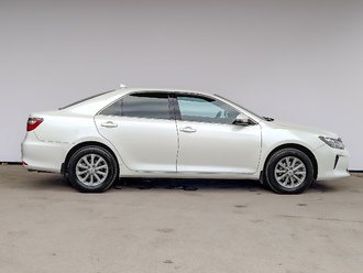 фото Toyota Camry VII 2018