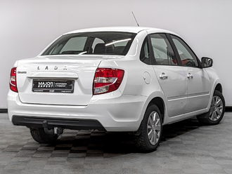 фото Lada Granta II 2023