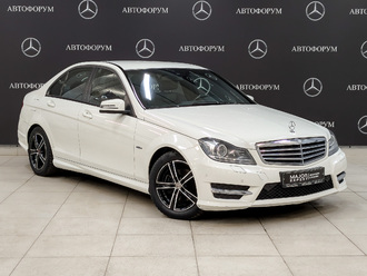 фото Mercedes-Benz C (W/S204) 2012