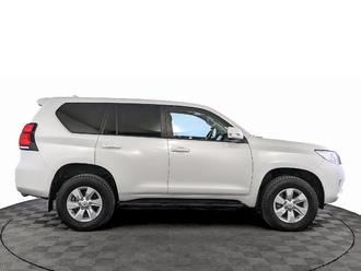 фото Toyota Land Cruiser Prado 150 2021