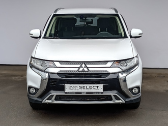 фото Mitsubishi Outlander III 2019