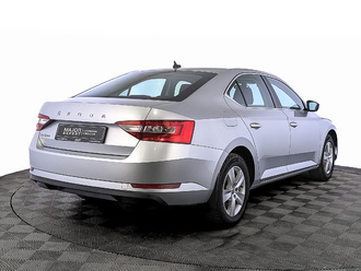 фото Skoda Superb III 2021