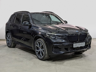 фото BMW X5 (G05/F95) 2022