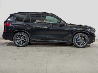 фото BMW X5 (G05/F95) 2022